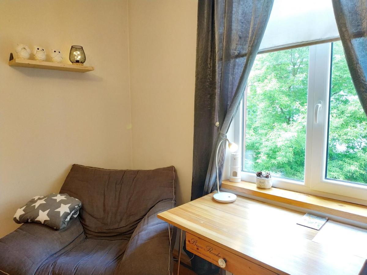 Tiny Non-Smoking Caka & Free Parking Apartment Riga Luaran gambar